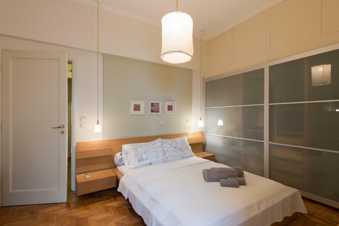 Stylish Flat With Veranda In The Heart Of Athen Exterior foto